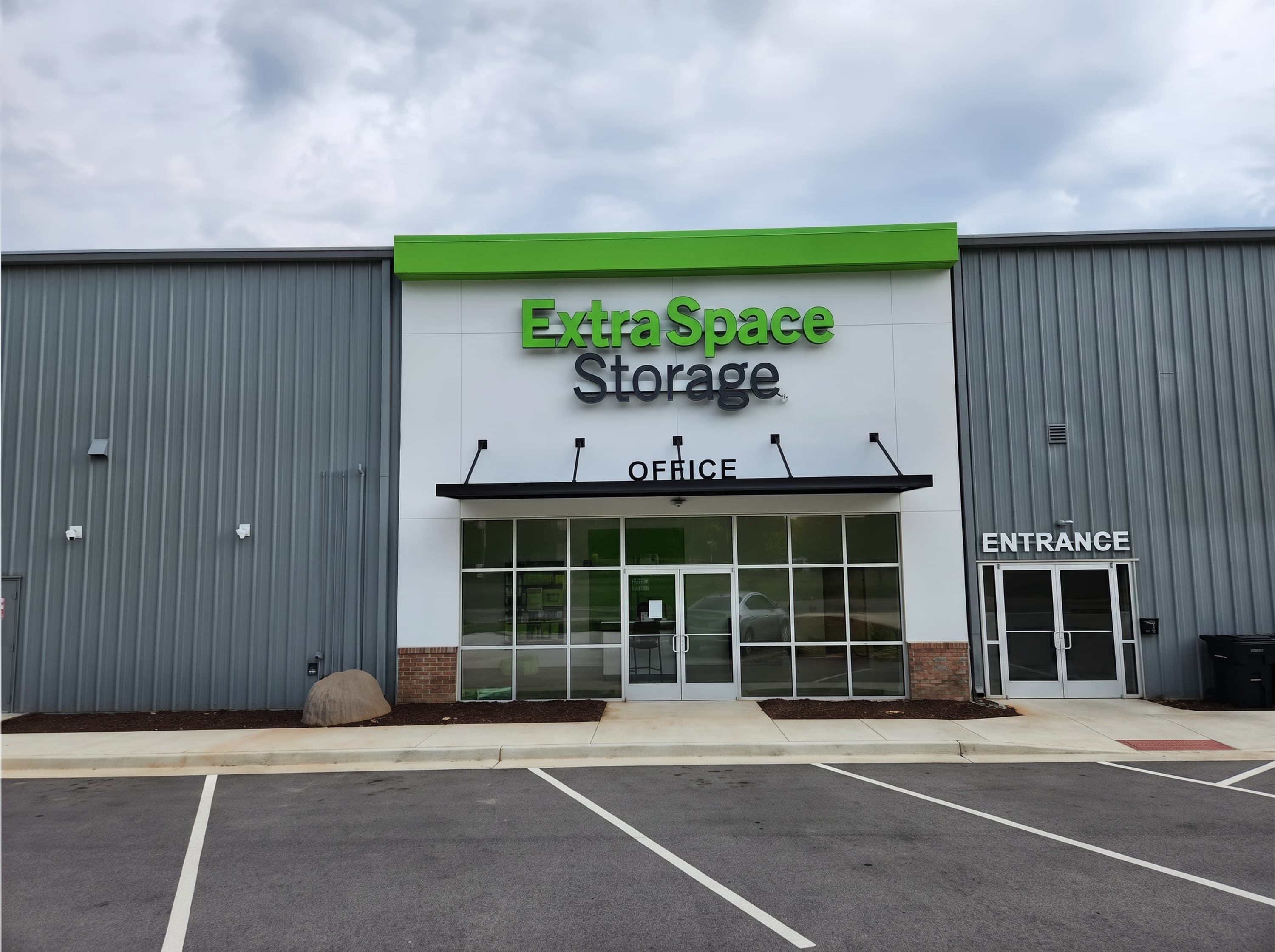 Extra Space — Burlington, NC