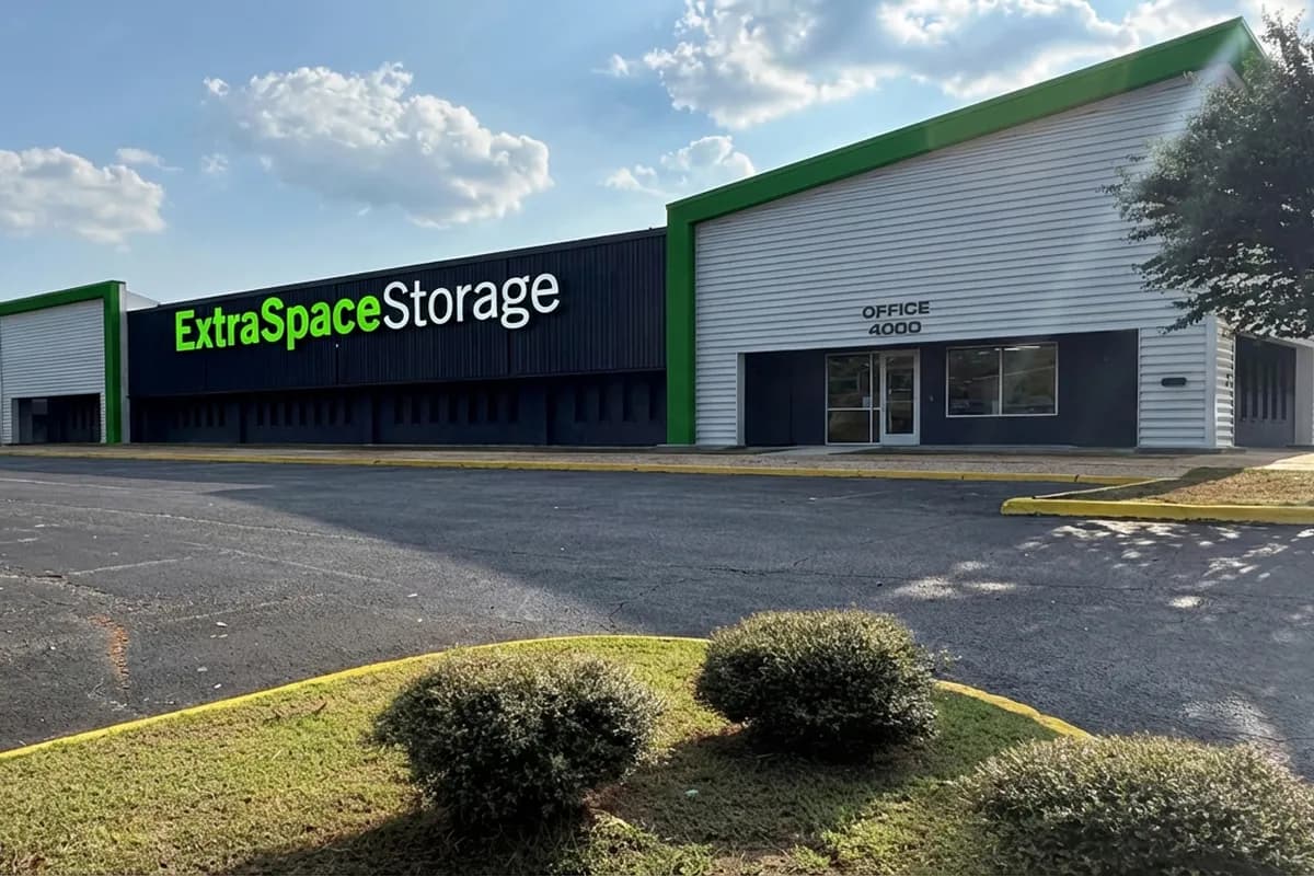 Extra Space — Huntsville, AL